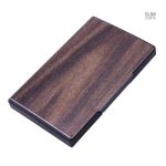 Élégant porte-cartes en métal, idéal pour le style