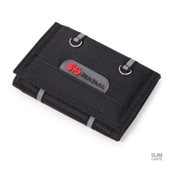 Accessoire de mode : porte-monnaie en tissu élégant