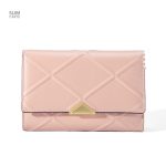 Portefeuille tendance avec motif géométrique pour tous les styles