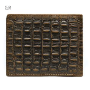 Accessoire en cuir avec texture crocodile