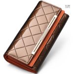 Portefeuille en cuir verni, design raffiné pour un style moderne